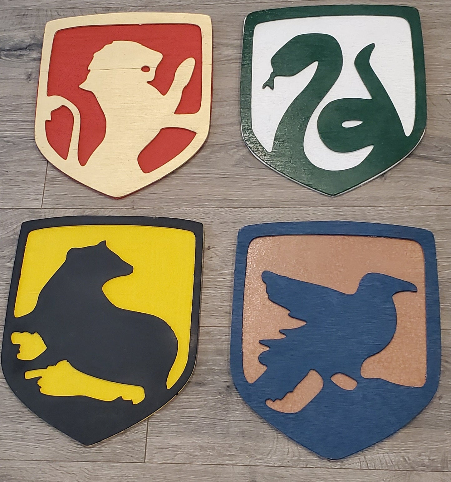 Two Layer House Crests Set Of Four